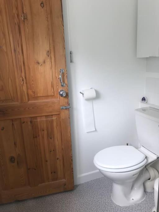 No 96 Chapel Lane - Self Contained Cottage In The Heart Of Butleigh Exterior photo
